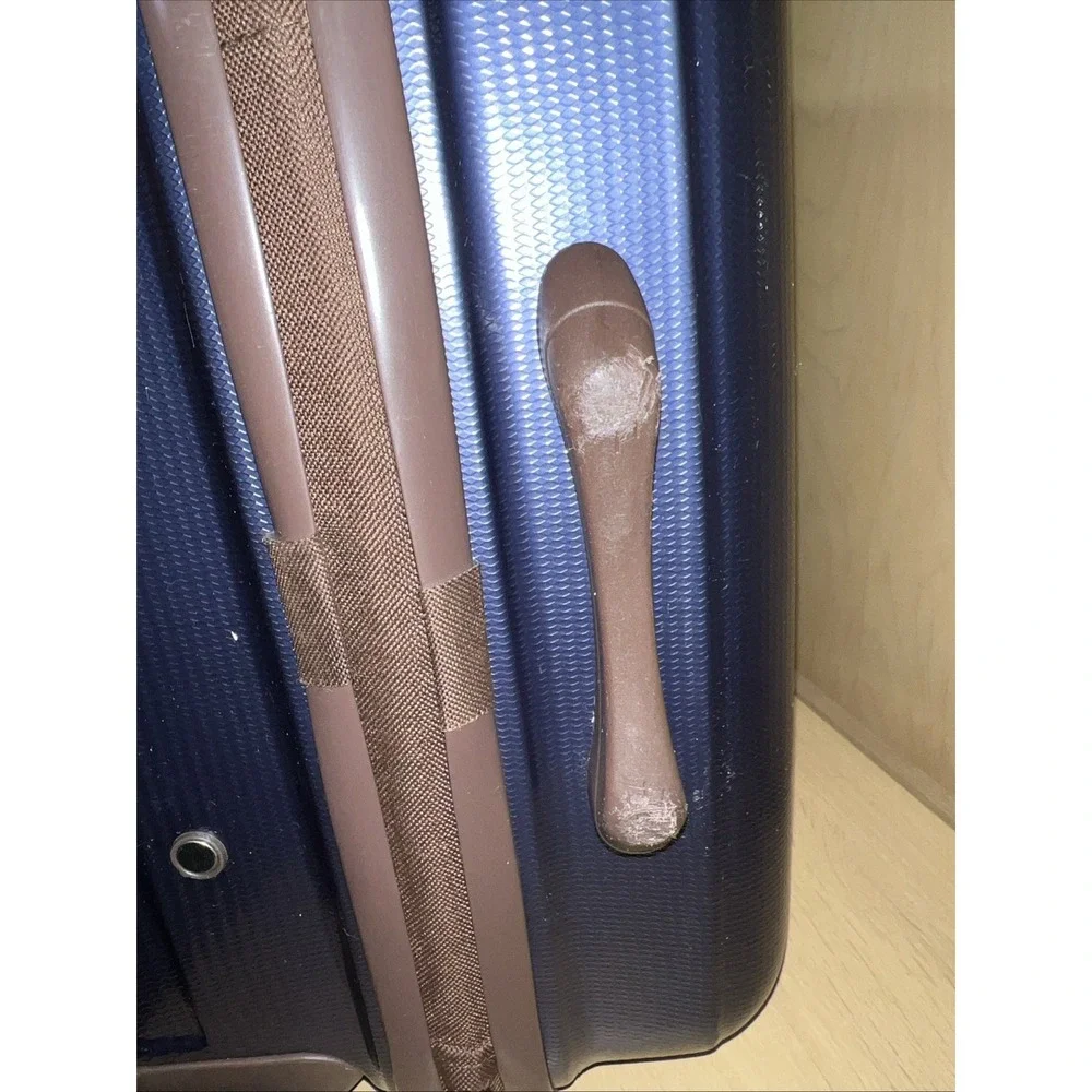 London Fog Small Rolling Hard Shell Suitcase Brentwood Style # 8400